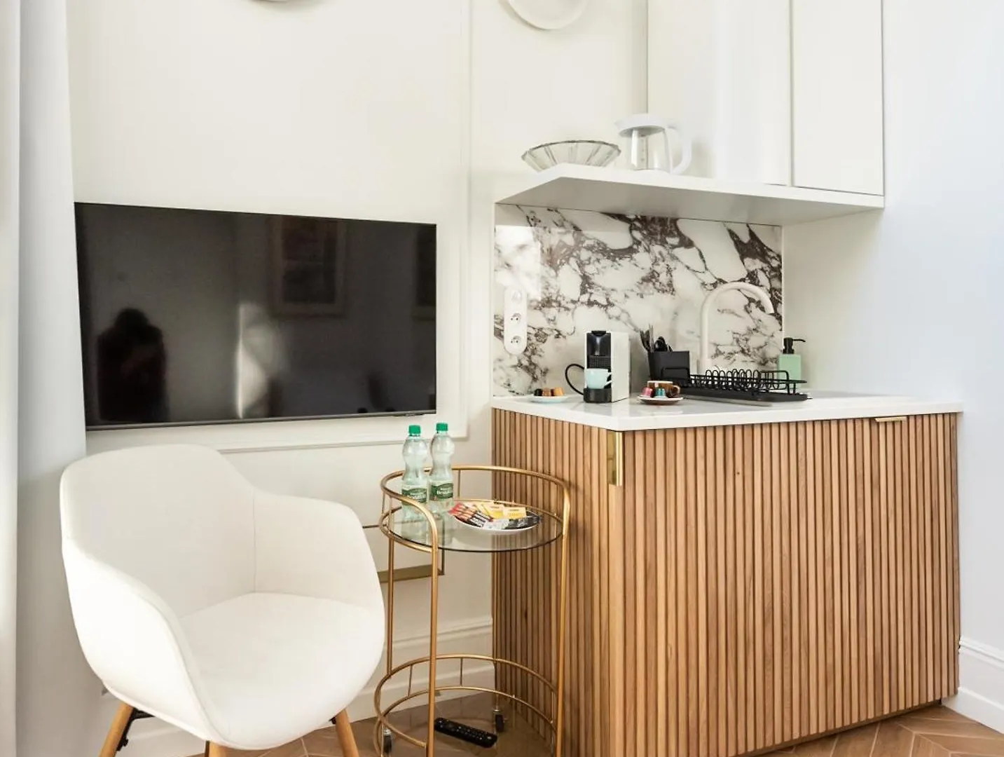 Apartment Wilcza Abdank City Center Studio Warsaw